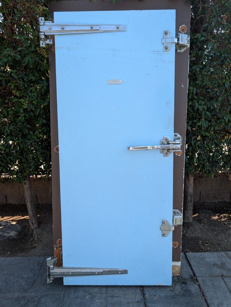 Walk-in vintage refrigerator door and frame