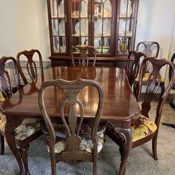 Queen Anne Dining Set & Living Room Tables