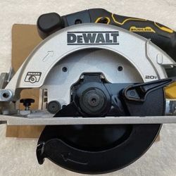 New Dewalt DCS565B 20V 20 Volt Max 6-1/2” Brushless Circular Saw With Blade 