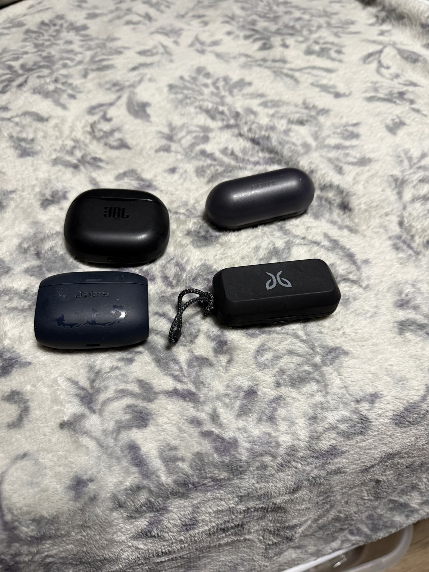 Earbuds