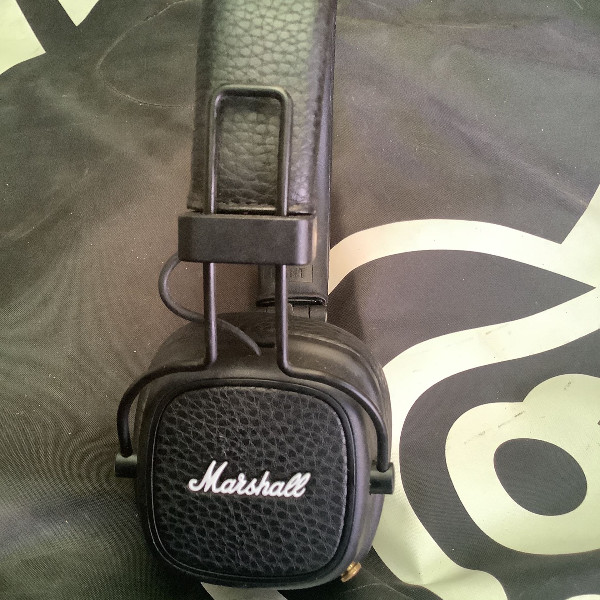 Marshall Bluetooth Or Wired Headphones 