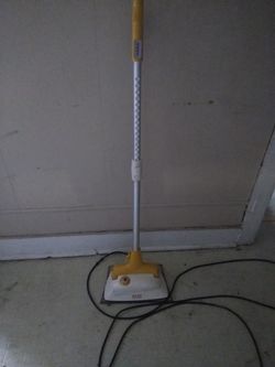 Floor Sanitizer/Cleaner with pads