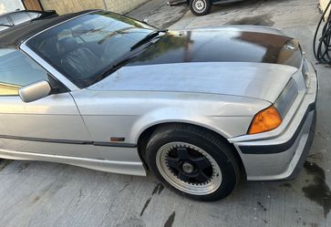 E36 1998 BMW 328i PART OUT