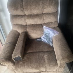 Reclinable Couch 