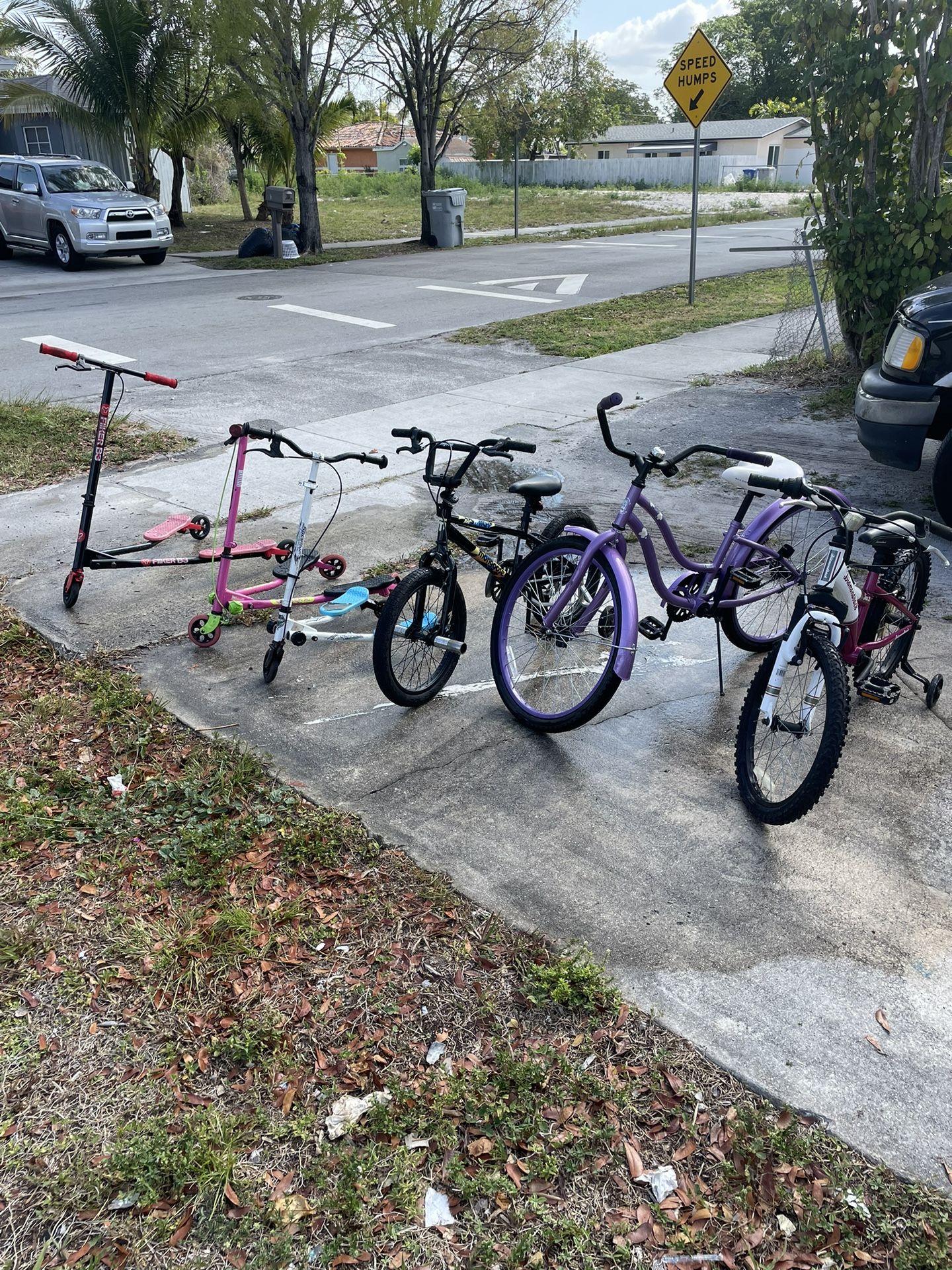 4 Bikes And 3 Zigzags Scooters 