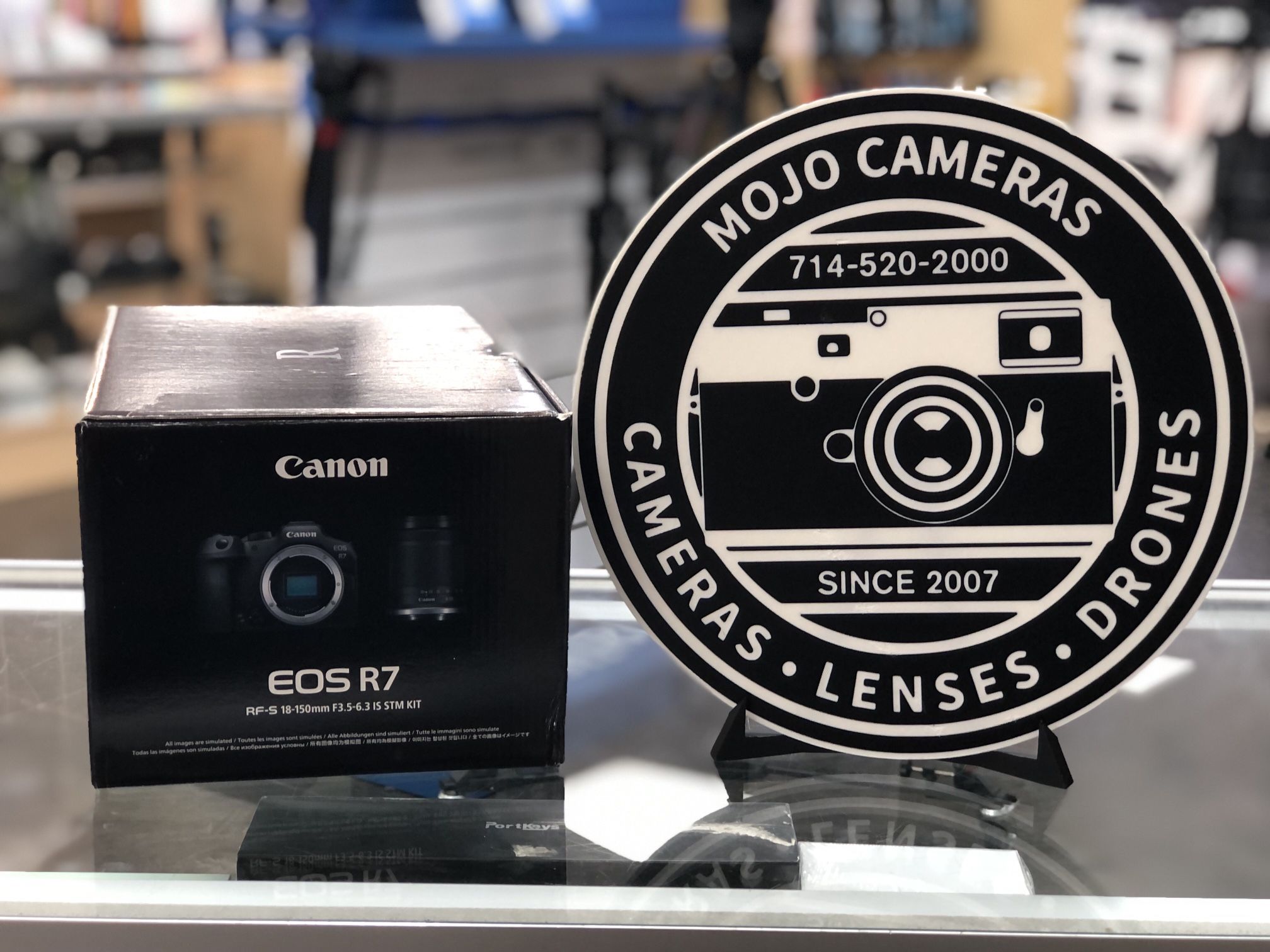 Canon R7 Camera Body