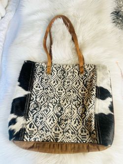 Myra Bag Cow Leather Tote
