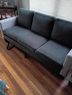 Small L shaped couch smoke free house