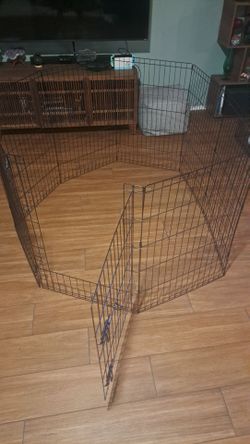 Large like new dog play yard/ pen only used a couple of days indoors $60
