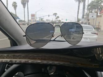 Used RayBan Aviators Glasses Clean Condition Very Little Lenses Scratch