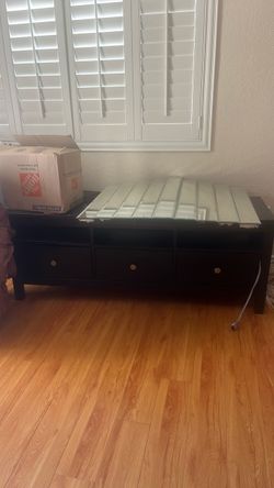 Media console