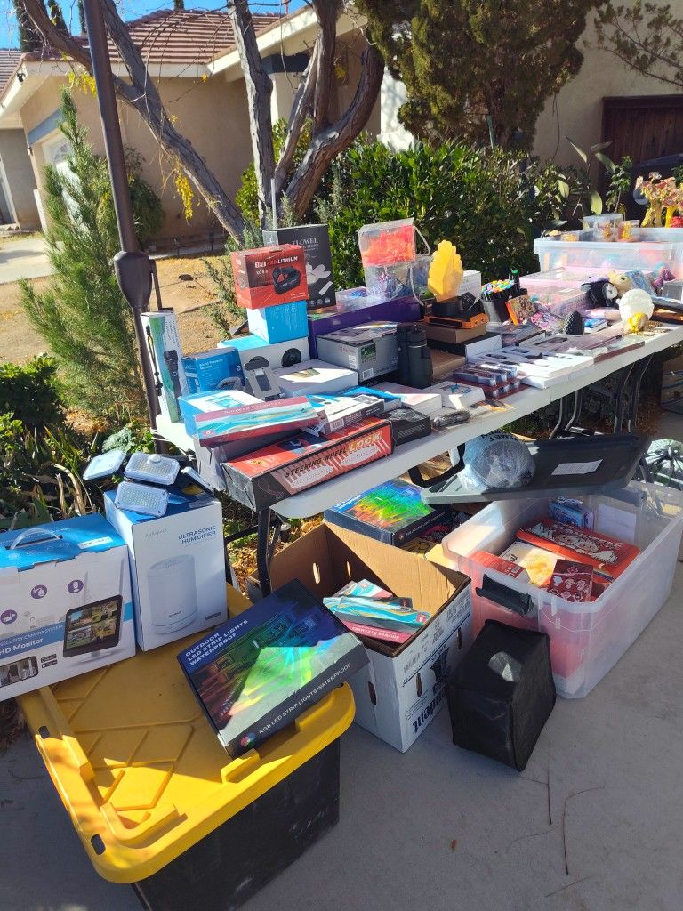 Yard Sale 