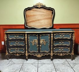 Antique French Provincial Dresser