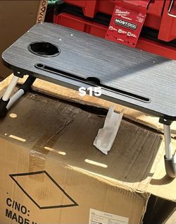 Folding table with legs