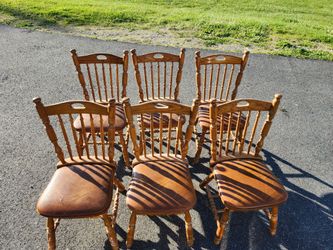Vintage Set of 6 Virginia House Solid Oak Spindle-Back Dining Chairs