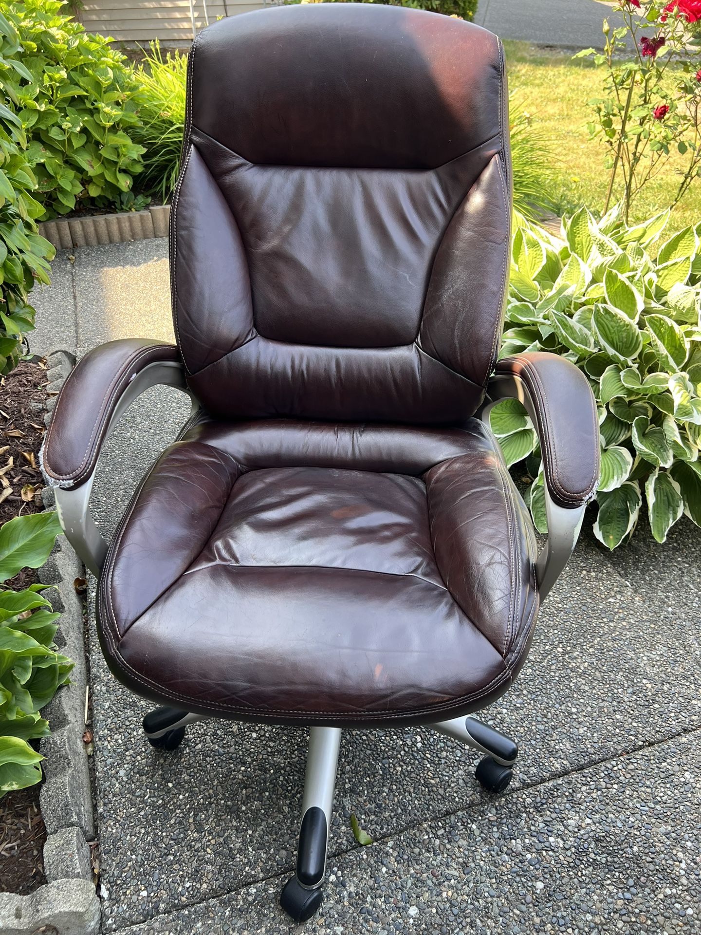 Free Brown Leather Office Chair
