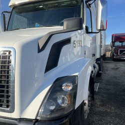 2016 Volvo 670 VNL