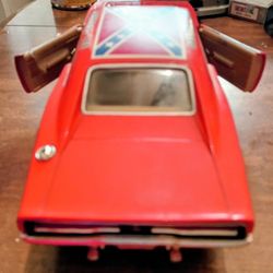 GENERAL LEE COLLECTORS CAR 