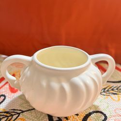 Vintage Franciscan Coronado Swirl Matte White Sugar Bowl