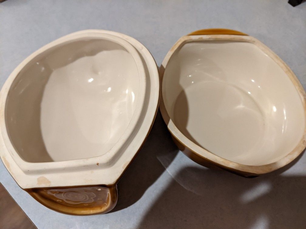 Beautiful Owl Ceramic food container and ice makers