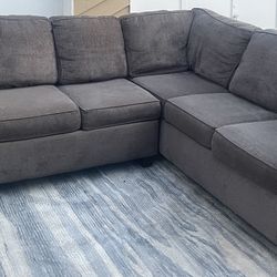 Brown 2-Piece Sectional 