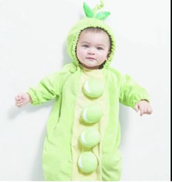 BABY INFANT PEAPOD HALLOWEEN COSTUME BABY BUNTING PLUSH Costume Size 0-6 Months