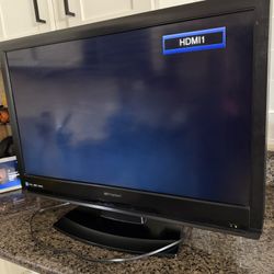 Emerson 32” LCD HD TV