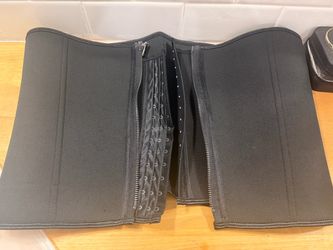 Brand New Women’s Waist Trainer – Black – Size XL