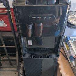 Water Dispenser 