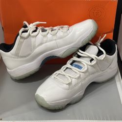 Jordan 11 Retro Low Legend Blue