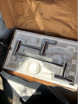 Chrome Wall-Mount Pot Filler Faucet
