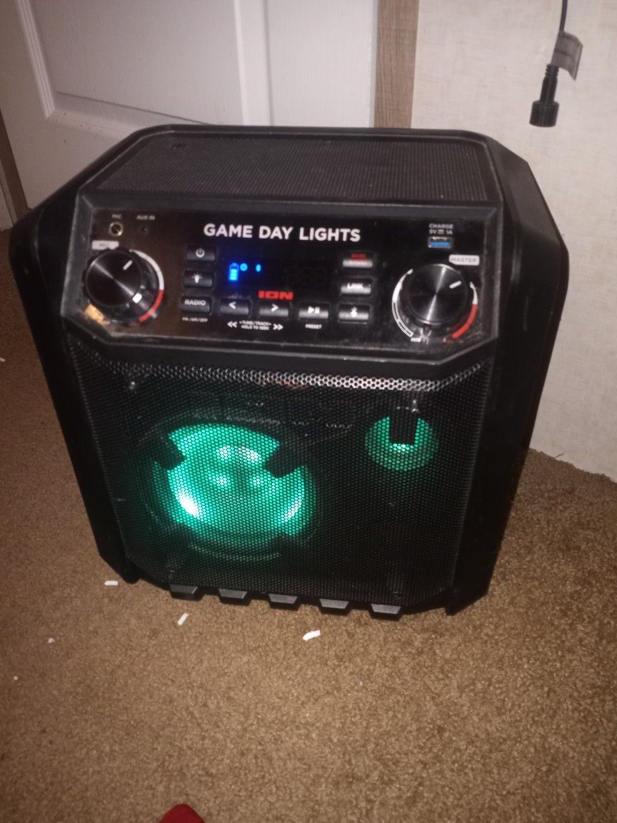 Game Day Light Speaker 