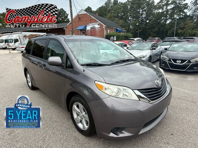 2012 Toyota Sienna