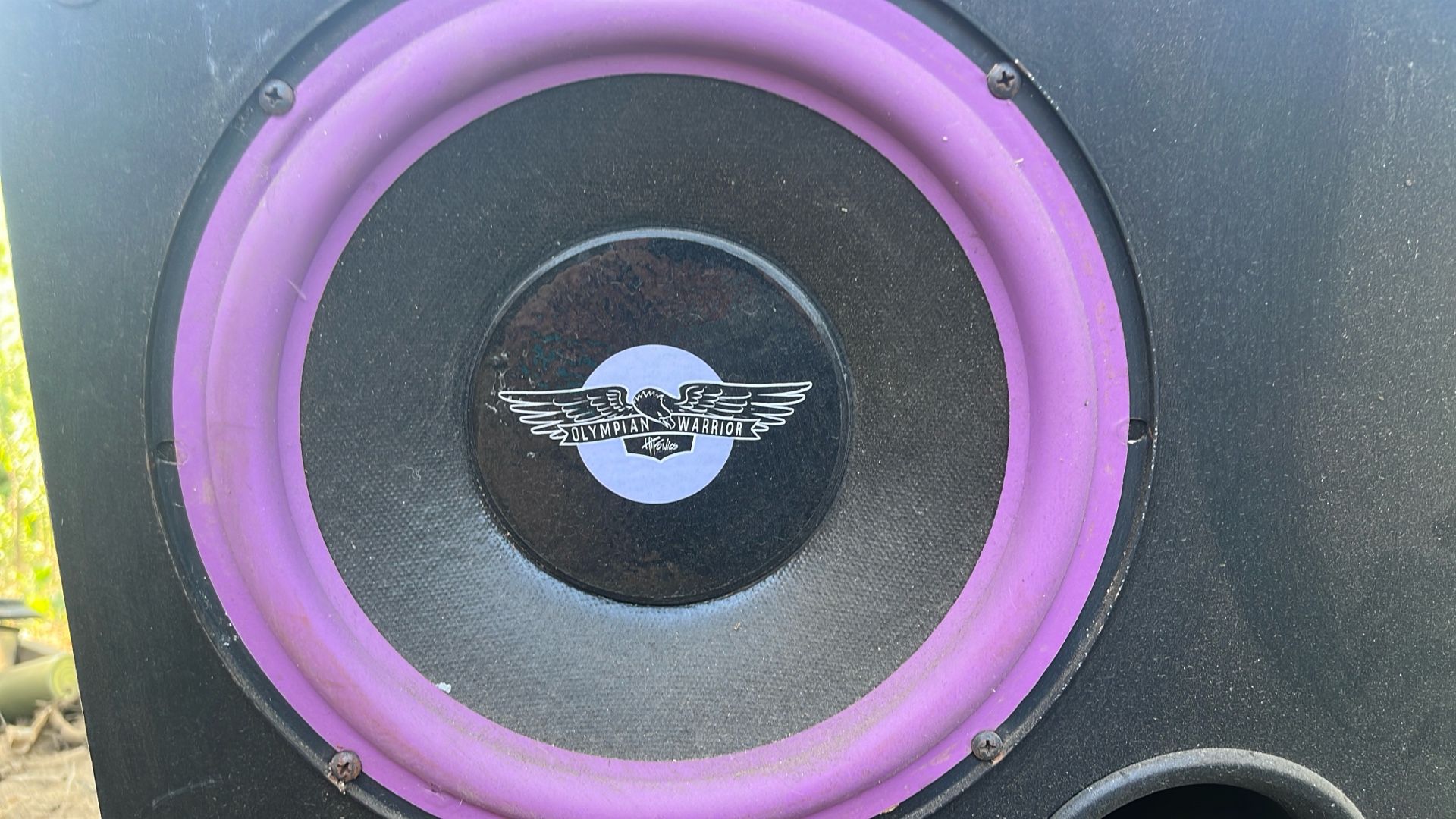 Kenwood Box With Olympian Warrior Speaker