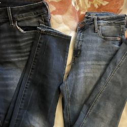 Women’s Jeans Both Size 6 Price Is For Each 5
