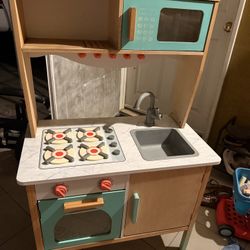 Kids Wooden Play Kitchen