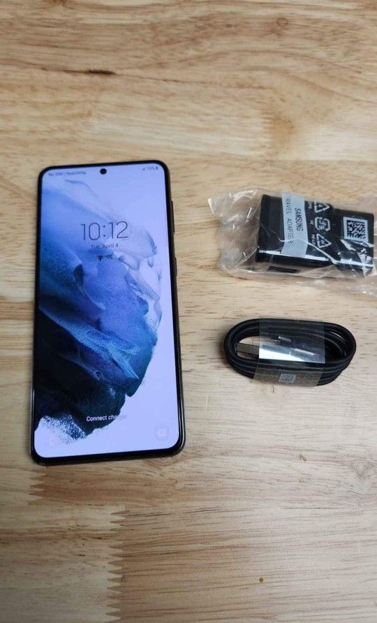 SAMSUNG Galaxy S21 Factory Unlocked Excellent Condition LIKE NEW