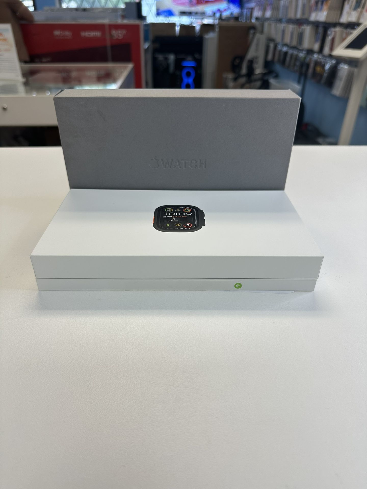 Apple Watch Ultra 2 49 MM with Black Ocean Band GPS+Cellular NEW
