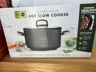 4 Quart Ceramic Slow Cooker - New