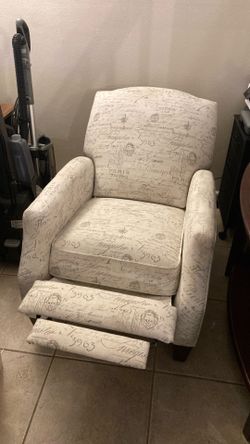 Recliner chair