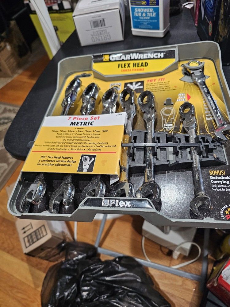 GearWrench 7-Piece Flex Head Ratchet Combination Wrench Set Metric , New