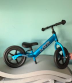 BALANCE BIKE