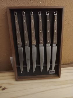 EKCO Flint Serrated Stainless Steel Knive Set