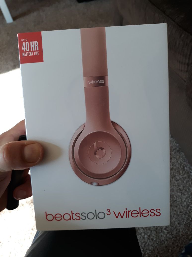 Beats Solo 3 wireless, new, never opened