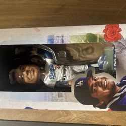 Fernando Valenzuela bobblehead