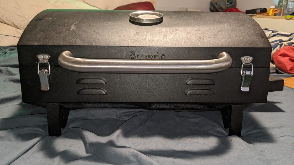 Aussie Portable Grill With Attachment Hose For Fule