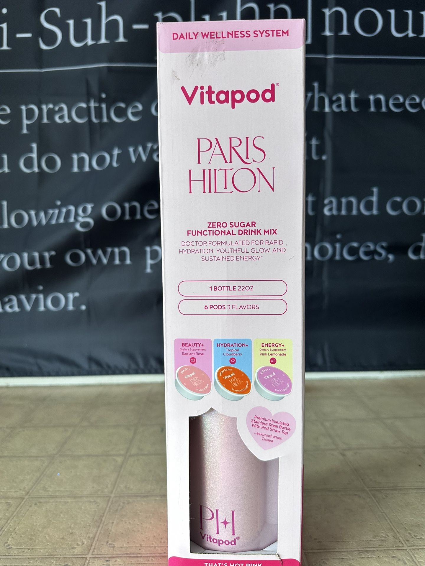 Paris Hilton Thermal-New