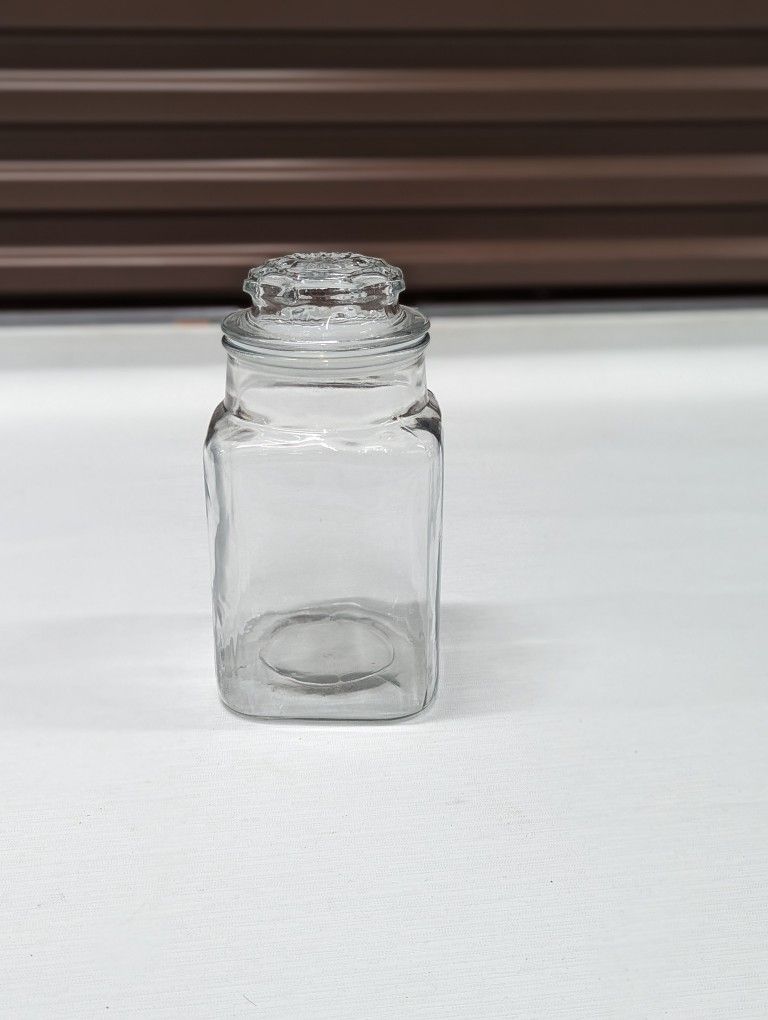 Vintage Anchor Hocking Glass Jar With Suction Seal Lid