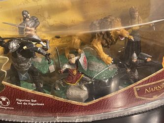 Chronicles Of Narnia 6 Figurine Set Disney Store Lion Witch Wardrobe