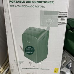 10,000. BTU Hisense Portable Air Conditioner/ Heater
